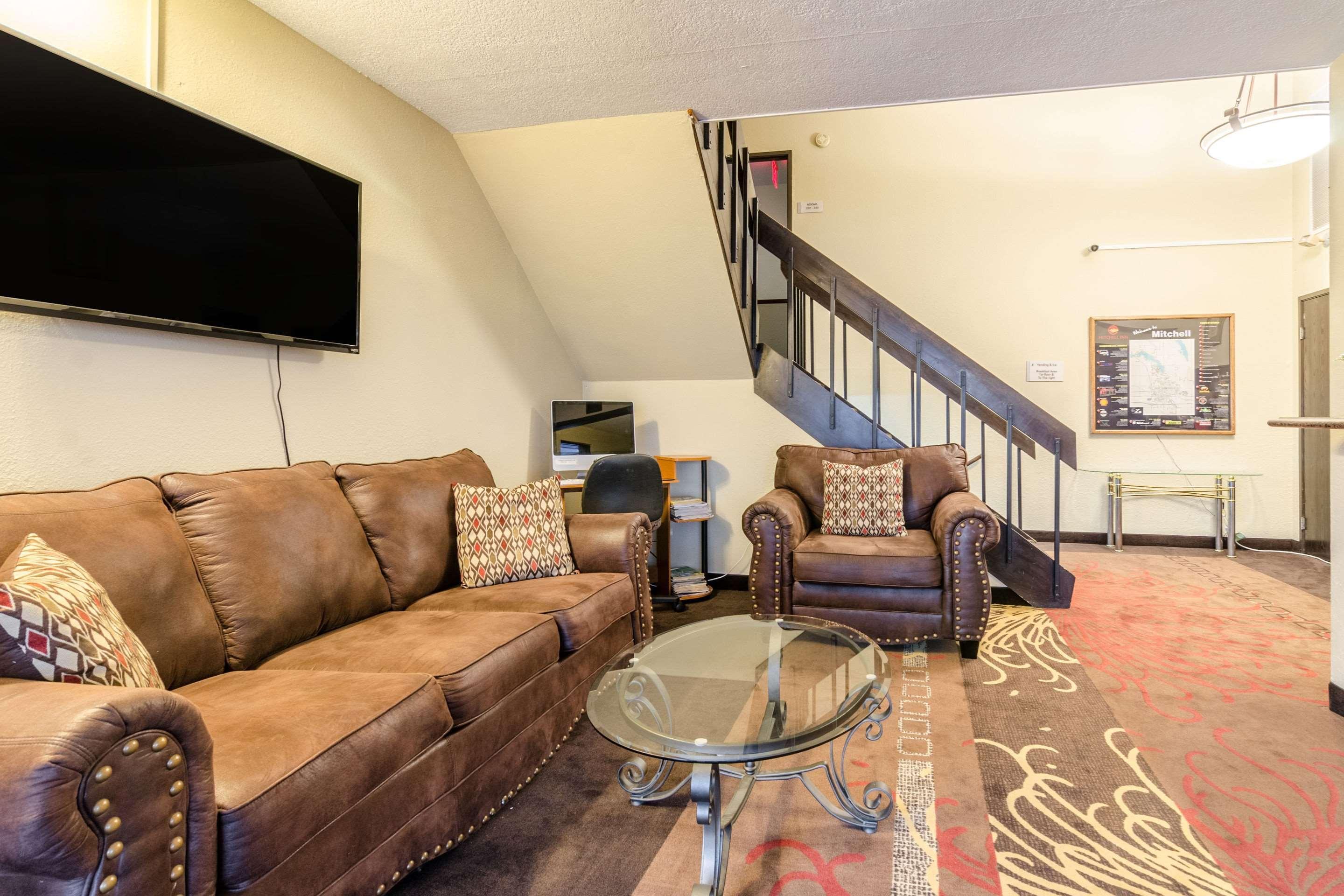 Rodeway Inn Mitchell Esterno foto